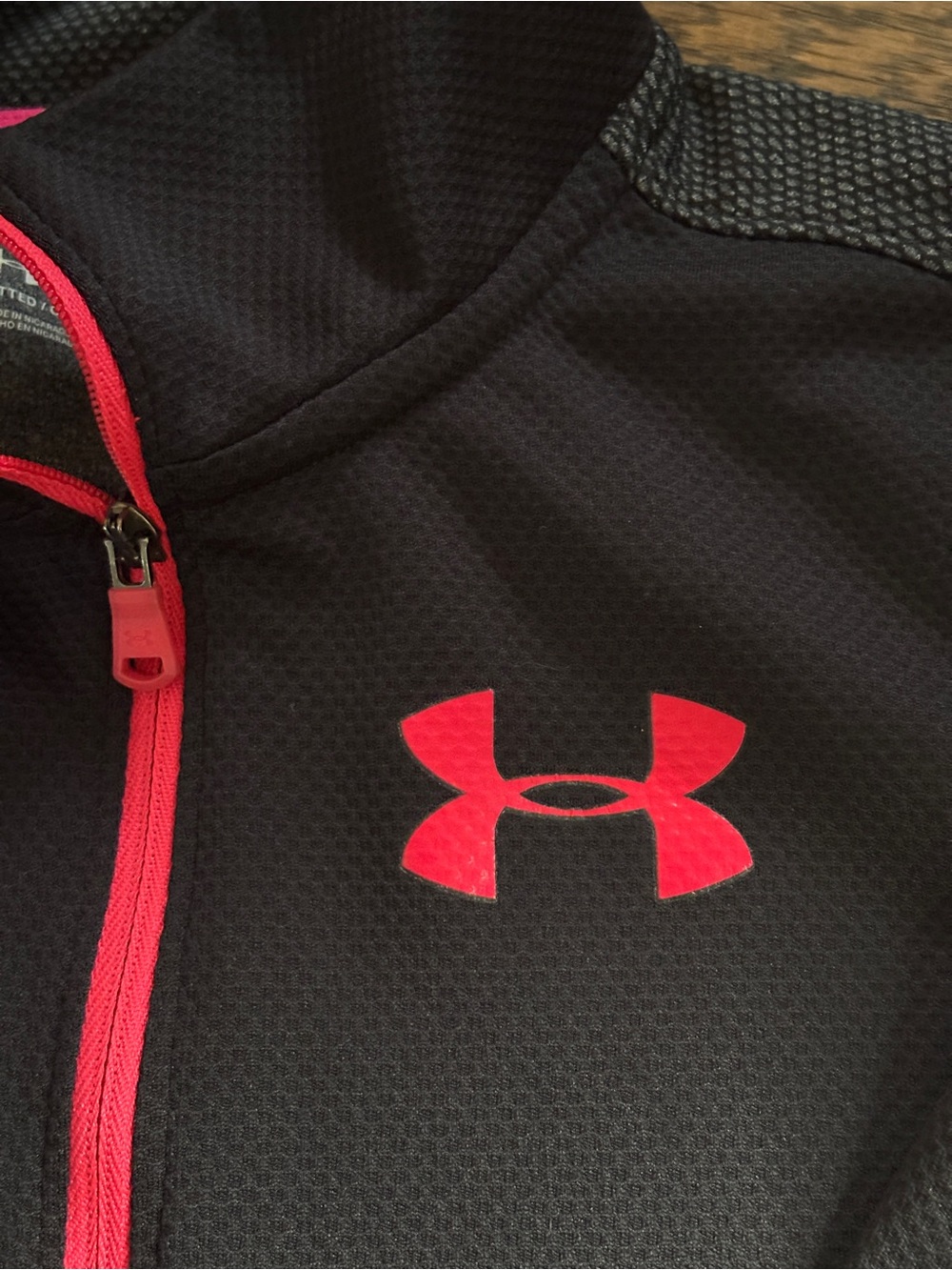 Under Armour Girls HeatGear Tech 1/2 Zip Pullover Gray Pink Size YMD Medium - Picture 4 of 9